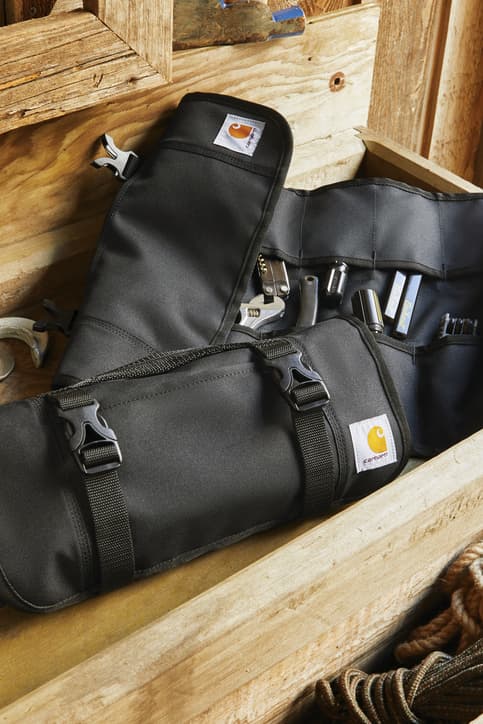 Carhartt ® 18-Pocket Utility Roll CTB0000484